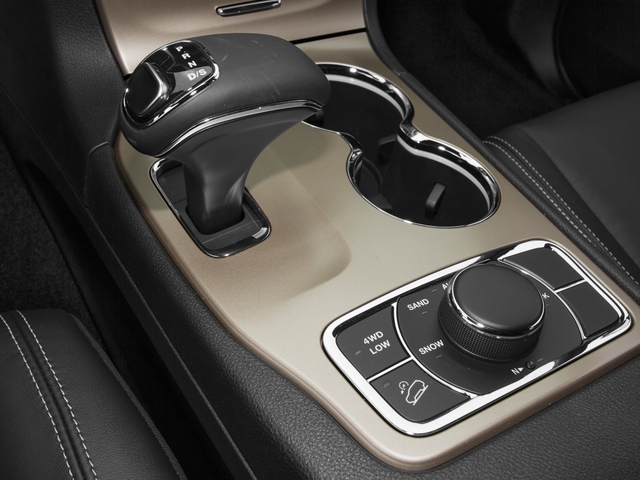 2016 Jeep Grand Cherokee Limited photo 10