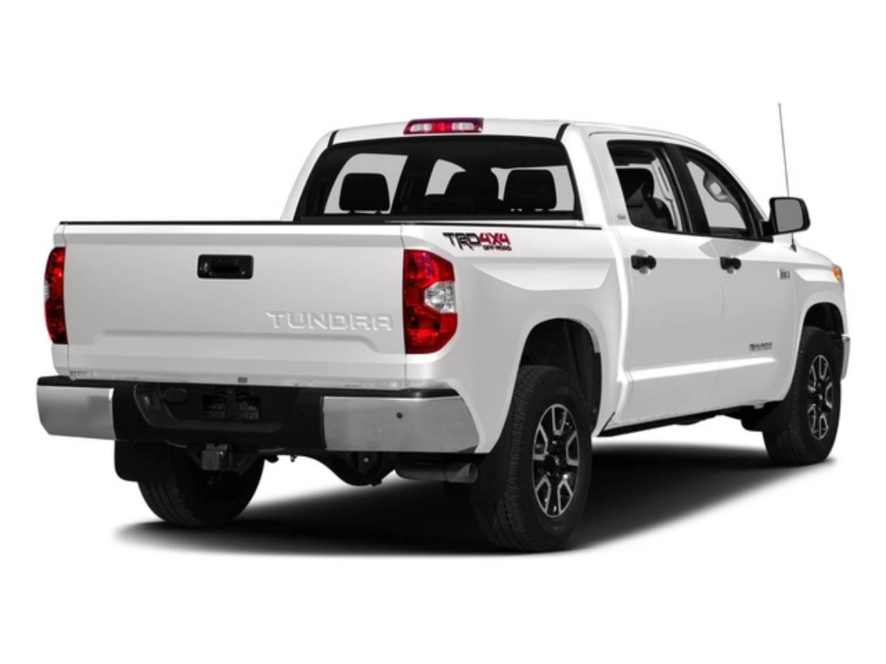 Used 2016 Toyota Tundra SR5 with VIN 5TFDW5F14GX553300 for sale in Springfield, TN