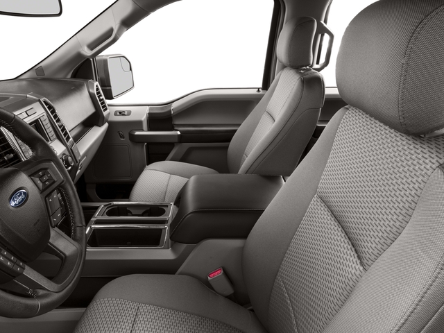 2017 Ford F-150 XLT photo 34
