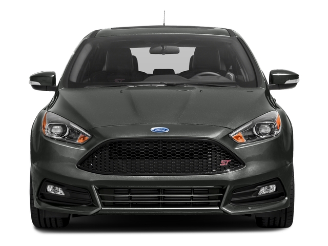 2017 Ford Focus ST photo 4