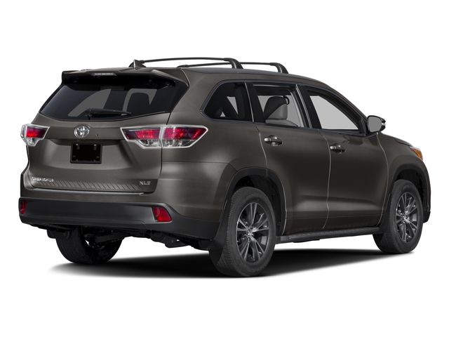 2016 Toyota Highlander XLE photo 2