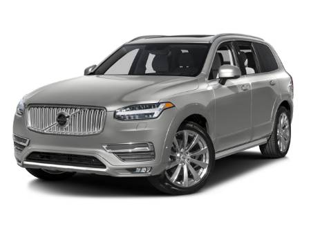2016 Volvo XC90 T6 Momentum