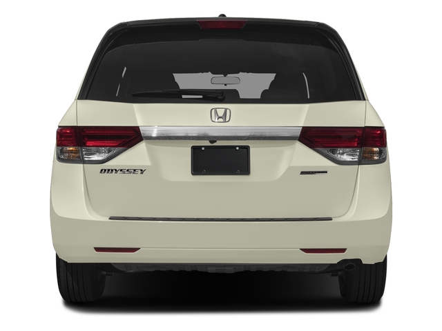 2017 Honda Odyssey SE photo 2