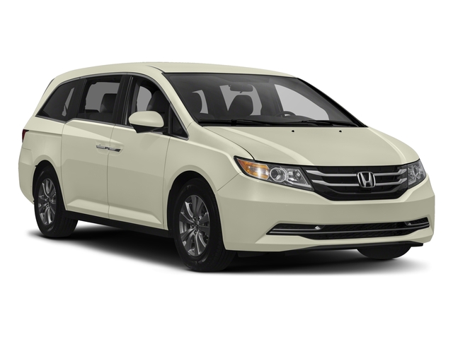 2017 Honda Odyssey SE photo 3
