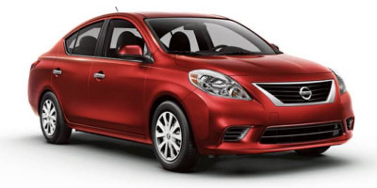 2012 Nissan Versa SV