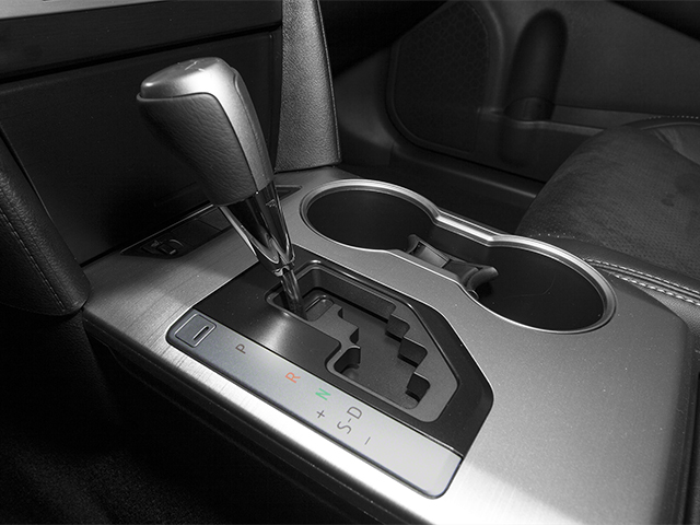 2014 Toyota Camry L photo 39